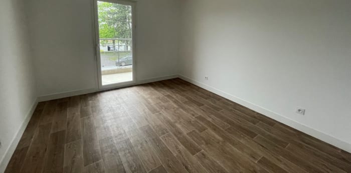 Image 4 sur 6 - Appartement  ·  Location · Grand Couronne (76530) · 2 pièces · 45m²