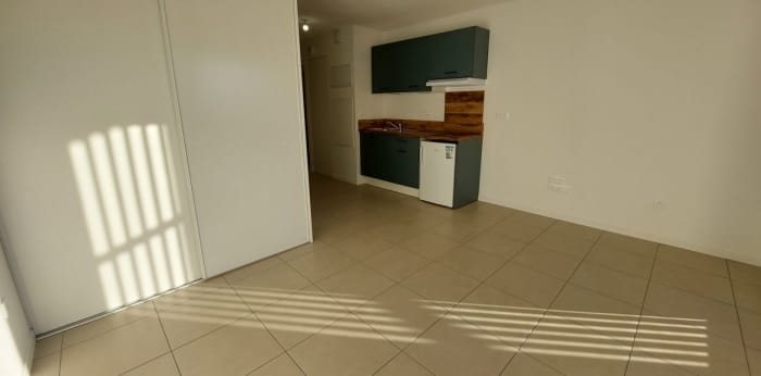 Image 4 sur 8 - Appartement  ·  Location · Mont De Marsan (40000) · 1 pièce · 27m²