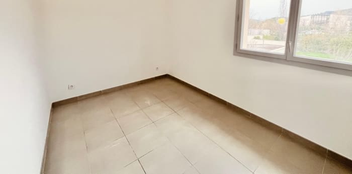 Image 9 sur 15 - Appartement  ·  Location · Aix En Provence (13090) · 2 pièces · 44m²