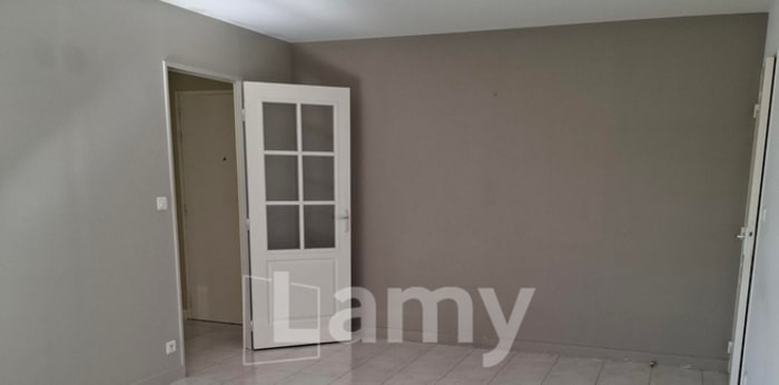 Image 2 sur 12 - Appartement  ·  Location · Nantes (44300) · 3 pièces · 63m²