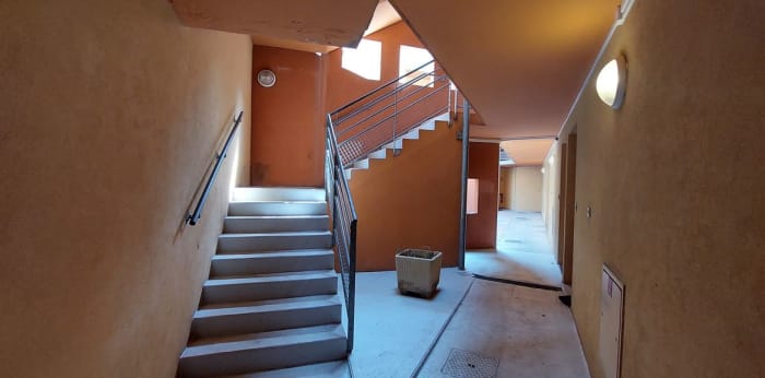 Image 19 sur 20 - Appartement  ·  Location · Nimes (30000) · 1 pièce · 18m²