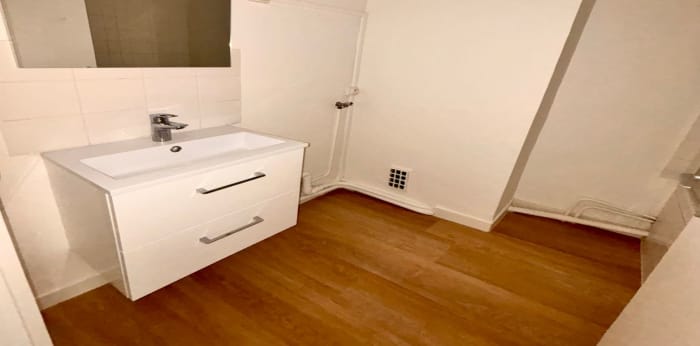 Image 5 sur 6 - Appartement  ·  Location · Villeurbanne (69100) · 4 pièces · 69m²