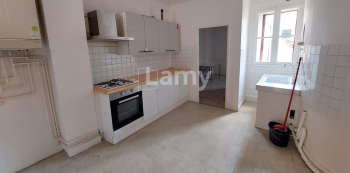 Image 4 sur 5 - Appartement  ·  Location · Issoire (63500) · 52m²