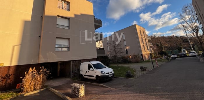 Image 7 sur 7 - Appartement  ·  Location · St Fons (69190) · 2 pièces · 43m²