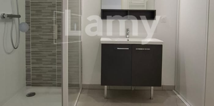 Image 9 sur 15 - Appartement  ·  Location · Talence (33400) · 5 pièces · 107m²