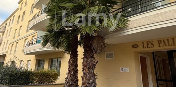 Image 1 sur 9 - Appartement  ·  Location · Bordeaux (33000) · 2 pièces · 47m²