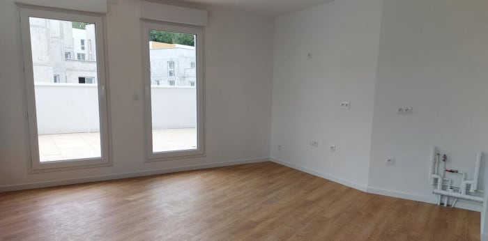 Image 2 sur 8 - Appartement  ·  Location · Poissy (78300) · 4 pièces · 82m²