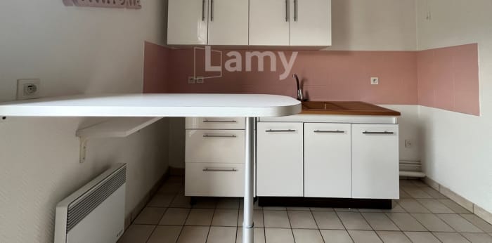 Image 3 sur 5 - Appartement  ·  Location · Reims (51100) · 2 pièces · 43m²