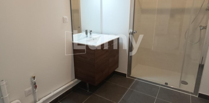 Image 5 sur 5 - Appartement  ·  Location · Tours (37000) · 2 pièces · 43m²