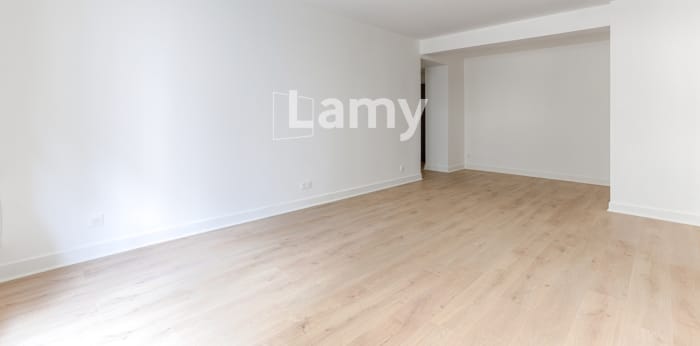 Image 6 sur 9 - Appartement  ·  Location · Paris (75016) · 2 pièces · 62m²