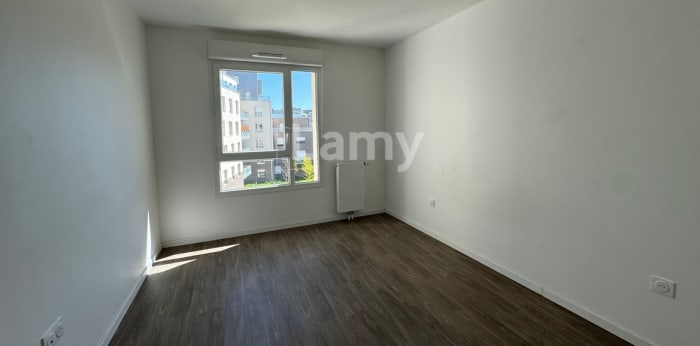 Image 4 sur 6 - Appartement  ·  Location · Amiens (80000) · 3 pièces · 60m²
