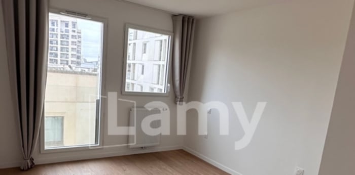 Image 7 sur 8 - Appartement  ·  Location · Bordeaux (33800) · 3 pièces · 72m²