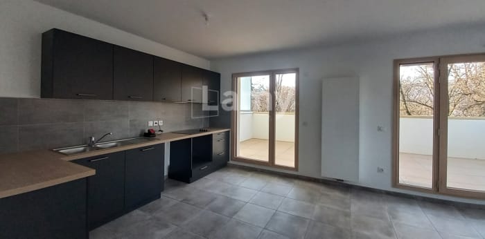 Image 3 sur 5 - Appartement  ·  Location · Chambery (73000) · 4 pièces · 89m²