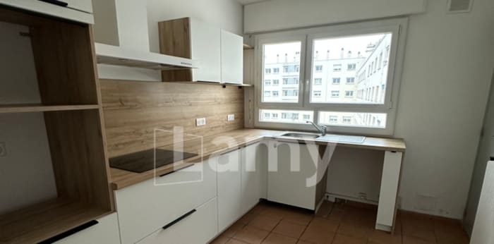 Image 1 sur 7 - Appartement  ·  Location · Lyon (69007) · 3 pièces · 89m²