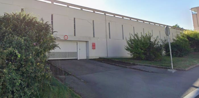 Image 2 sur 3 - Parking/box  ·  Location · Besancon (25000) · 10m²