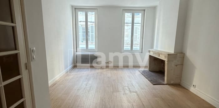 Image 2 sur 7 - Appartement  ·  Location · La Rochelle (17000) · 3 pièces · 63m²