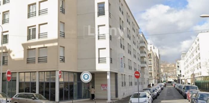 Image 3 sur 3 - Parking/box  ·  Location · Lyon (69007) · 10m²