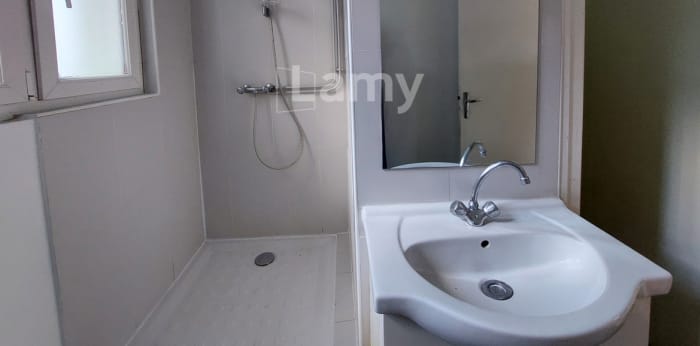 Image 11 sur 11 - Maison/villa  ·  Location · Bosmie L Aiguille (87110) · 3 pièces · 62m²