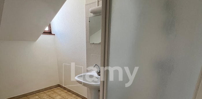 Image 9 sur 11 - Appartement  ·  Location · Villeurbanne (69100) · 2 pièces · 41m²