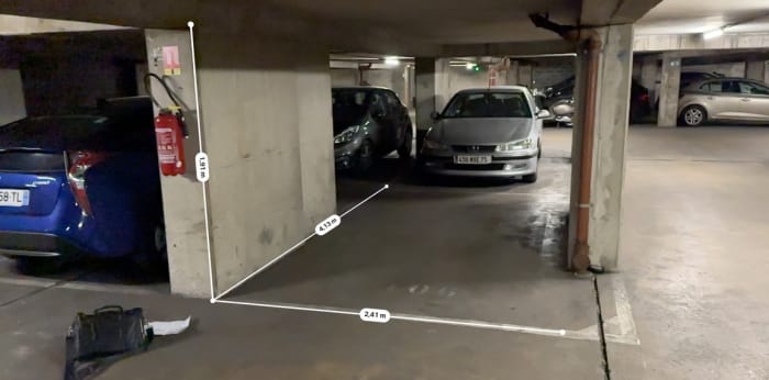 Image 5 sur 6 - Parking/box  ·  Location · Paris (75011) · 15m²