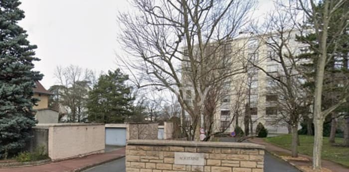 Image 1 sur 1 - Parking/box  ·  Location · Lyon (69005) · 10m²