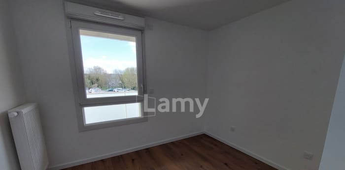 Image 5 sur 9 - Appartement  ·  Location · Lens (62300) · 3 pièces · 61m²