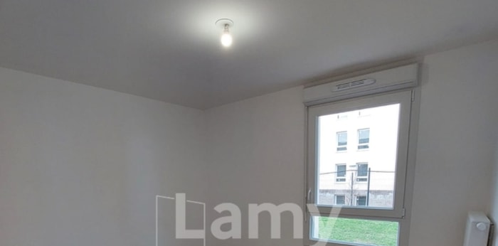 Image 2 sur 5 - Appartement  ·  Location · Lens (62300) · 2 pièces · 43m²