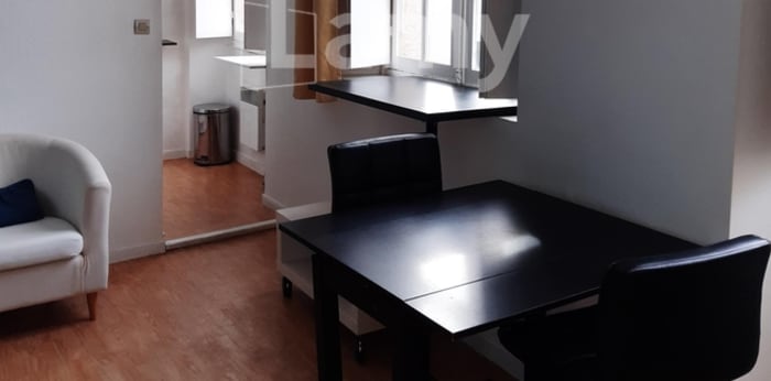 Image 7 sur 10 - Appartement  ·  Location · Bordeaux (33000) · 1 pièce · 23m²