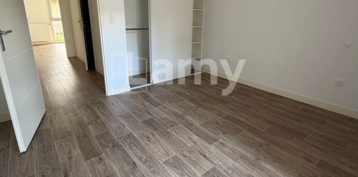 Image 4 sur 10 - Appartement  ·  Location · Poitiers (86000) · 3 pièces · 68m²