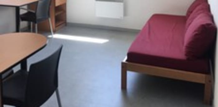 Image 4 sur 5 - Appartement  ·  Location · Bron (69500) · 1 pièce · 20m²