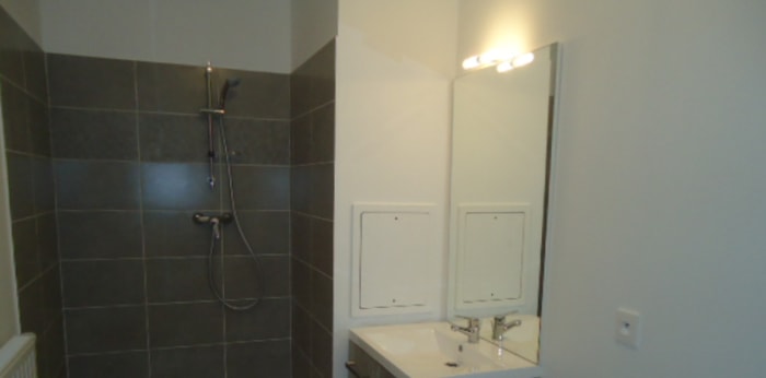 Image 7 sur 7 - Appartement  ·  Location · Clichy Sous Bois (93390) · 2 pièces · 39m²