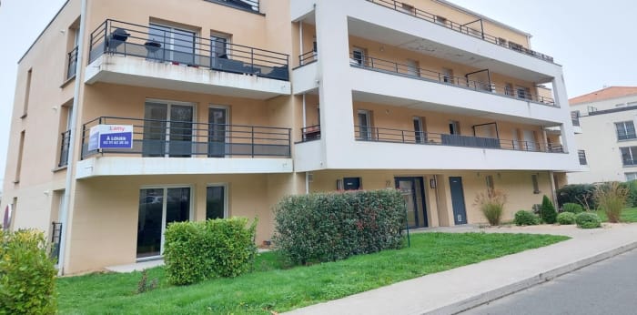 Image 12 sur 13 - Appartement  ·  Location · La Roche Sur Yon (85000) · 3 pièces · 65m²