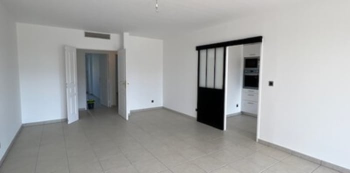 Image 4 sur 16 - Appartement  ·  Location · Marseille (13010) · 3 pièces · 73m²