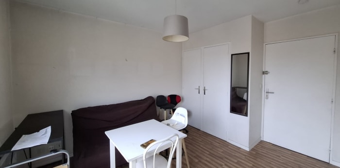 Image 3 sur 5 - Appartement  ·  Location · Bordeaux (33800) · 1 pièce · 17m²