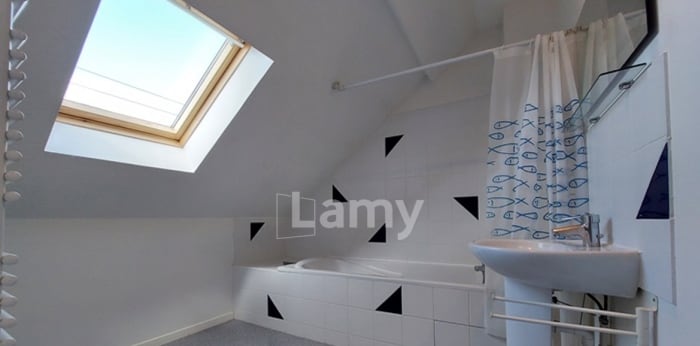 Image 9 sur 15 - Maison/villa  ·  Location · Verchain Maugre (59227) · 4 pièces · 142m²