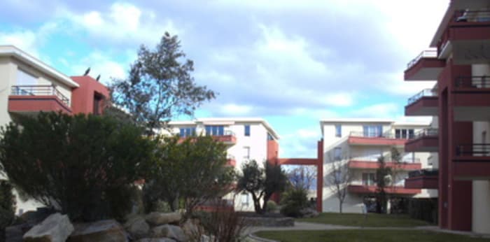 Image 1 sur 4 - Appartement  ·  Location · Clermont L Herault (34800) · 2 pièces · 46m²