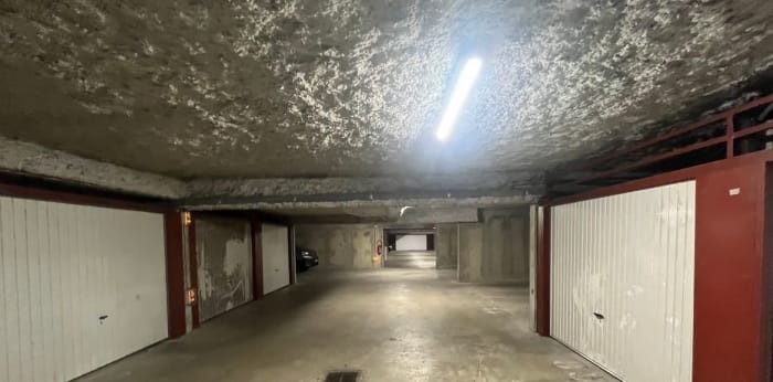 Image 3 sur 4 - Parking/box  ·  Location · Reims (51100) · 10m²