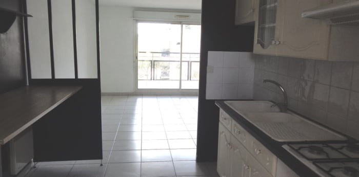 Image 2 sur 10 - Appartement  ·  Location · Aix En Provence (13100) · 3 pièces · 68m²