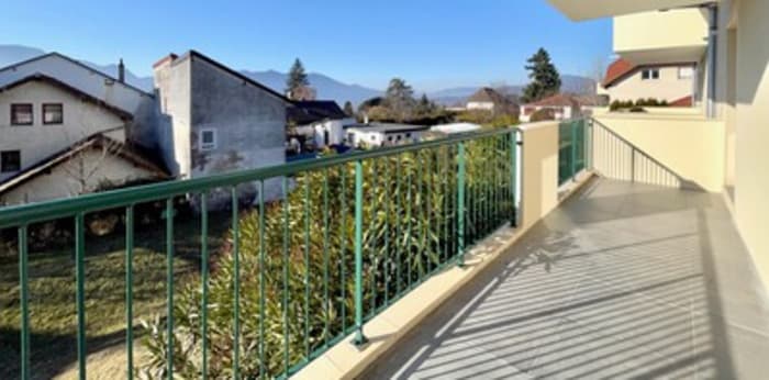 Image 1 sur 9 - Appartement  ·  Location · Aix Les Bains (73100) · 3 pièces · 65m²