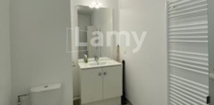 Image 9 sur 14 - Appartement  ·  Location · Bordeaux (33100) · 1 pièce · 33m²