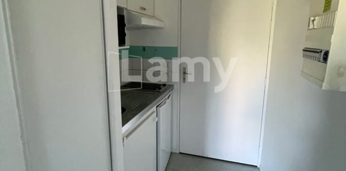 Image 4 sur 4 - Appartement  ·  Location · Lille (59000) · 1 pièce · 18m²