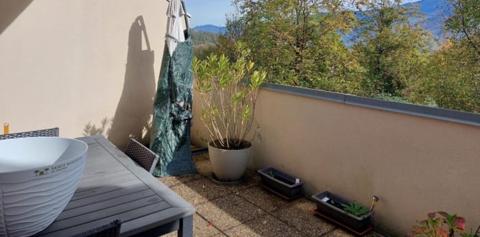 Image 1 sur 6 - Appartement  ·  Location · St Nazaire Les Eymes (38330) · 4 pièces · 87m²