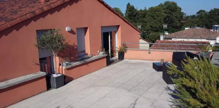 Image 1 sur 12 - Appartement  ·  Location · Toulouse (31300) · 3 pièces · 67m²