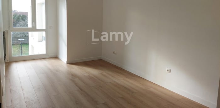 Image 3 sur 5 - Appartement  ·  Location · Mery Sur Oise (95540) · 3 pièces · 70m²