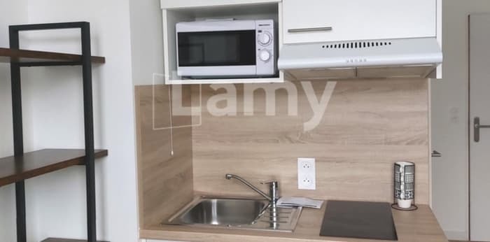 Image 1 sur 8 - Appartement  ·  Location · Orleans (45100) · 18m²