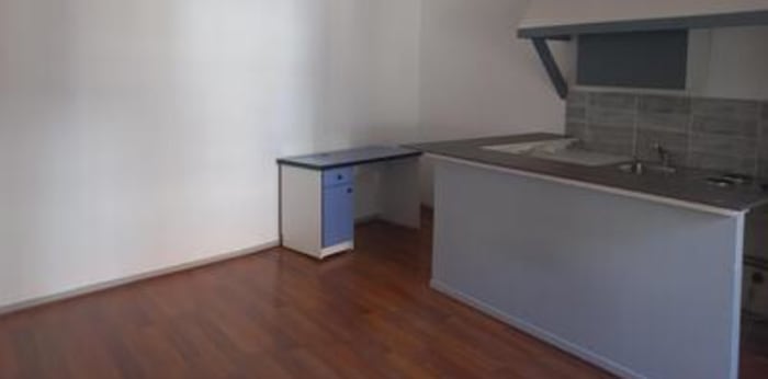 Image 2 sur 4 - Appartement  ·  Location · Reims (51100) · 1 pièce · 22m²