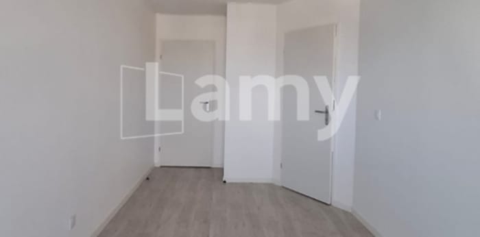 Image 7 sur 12 - Appartement  ·  Location · Talence (33400) · 4 pièces · 87m²