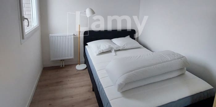 Image 3 sur 4 - Appartement  ·  Location · Tourcoing (59200) · 1 pièce · 35m²