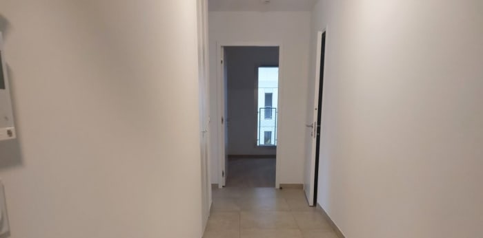 Image 6 sur 7 - Appartement  ·  Location · Chambery (73000) · 2 pièces · 49m²