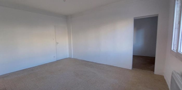 Image 11 sur 13 - Appartement  ·  Location · Ales (30100) · 5 pièces · 78m²